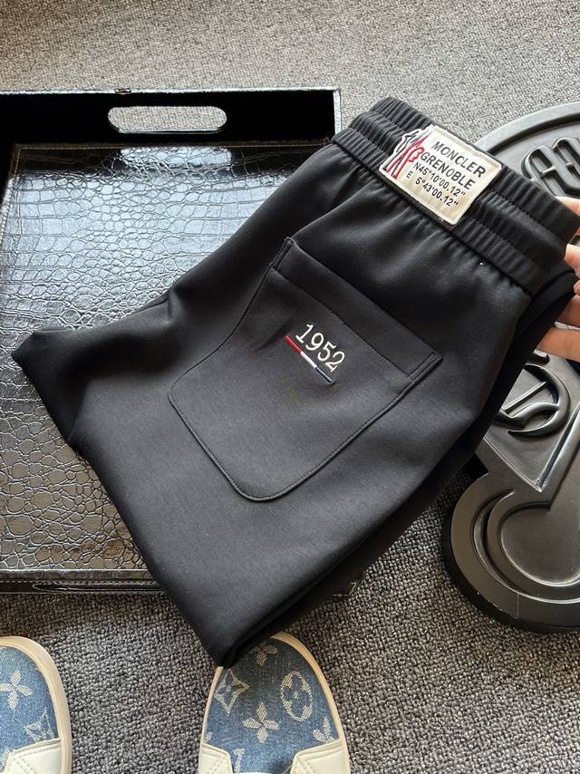 Top-tier Modal! A hot seller! Moncler's new 1952 series liquid ammonia modal emb