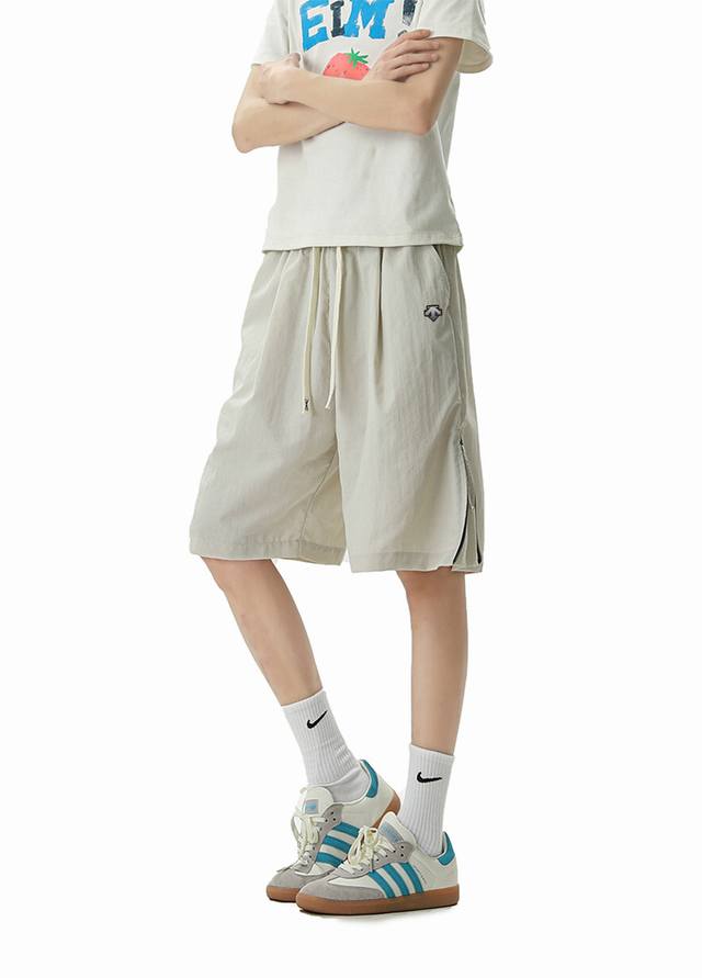 is available for Descente's high-quality, unisex ice silk casual shorts from the