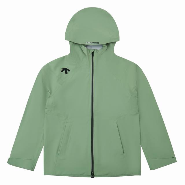Descente's hardshell jacket, a mountain jacket perfect for commuting, makes a st
