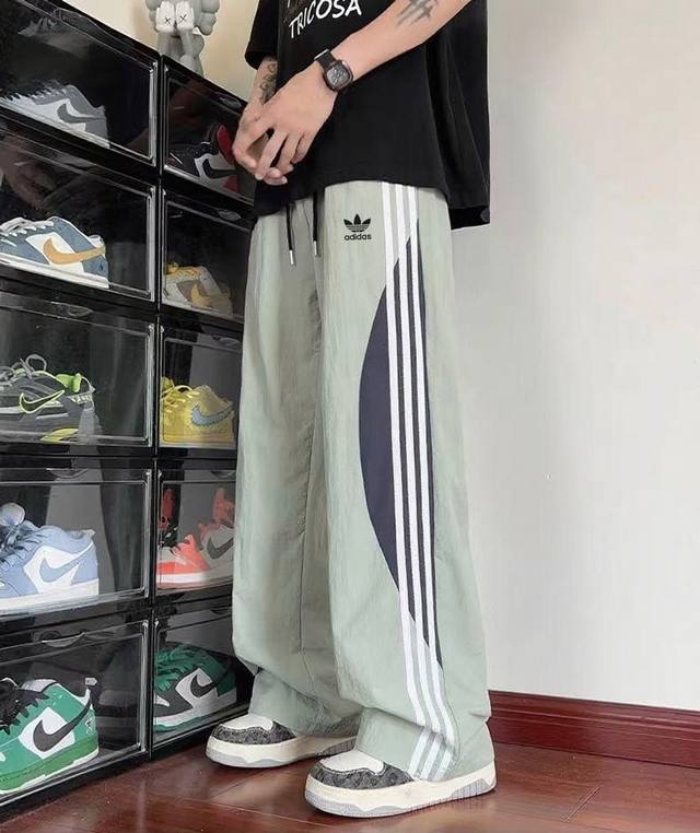 Style: Wk105 Adidas Trefoil Side Stripe Colorblock Straight-Legged Woven Sports
