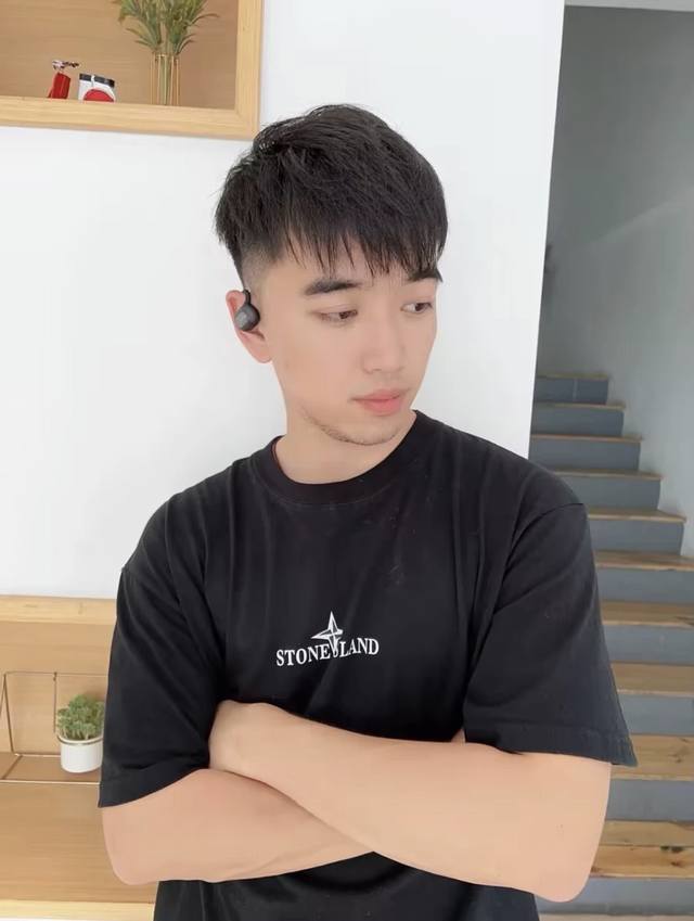 Style: Wkd89260G Cotton Black T-shirt Review: Comfort and quality coexist, who k