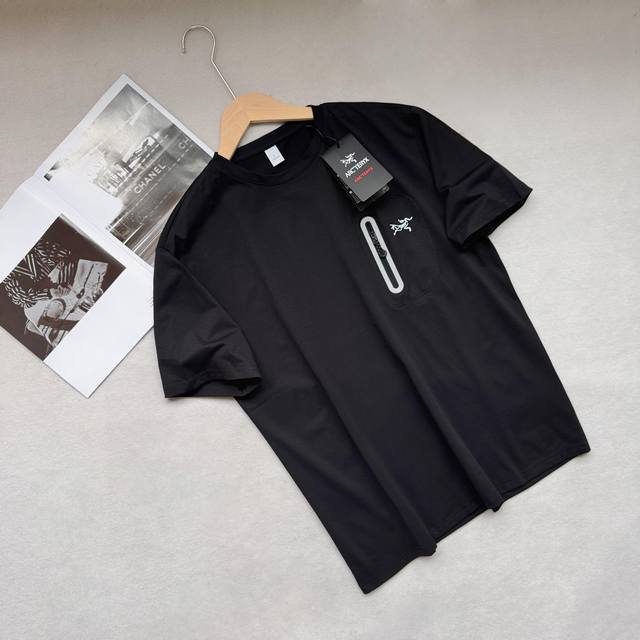 Arc'teryx's stylish and versatile short-sleeved, printed logo, outdoor sports ca