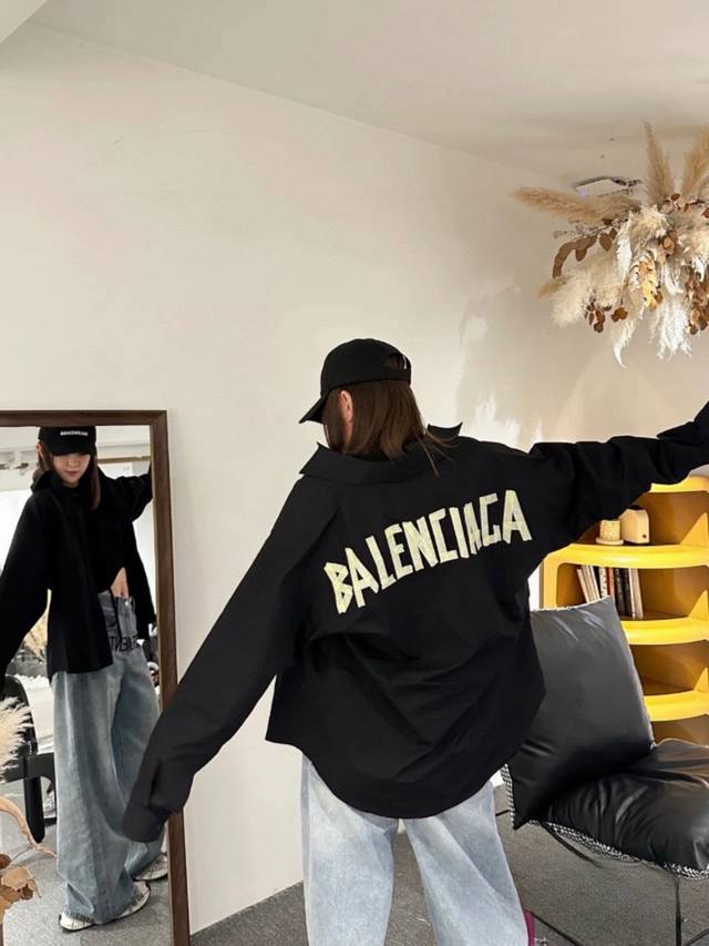 New model number: G201Balenciaga Paris Balenciaga new back tape embossed logo un