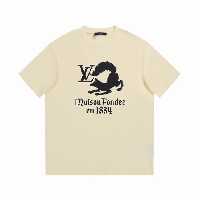 Lv Louis Vuitton 1V Classic 1854 Fox Print Lettered Short-Sleeve T-Shirt, a Hot