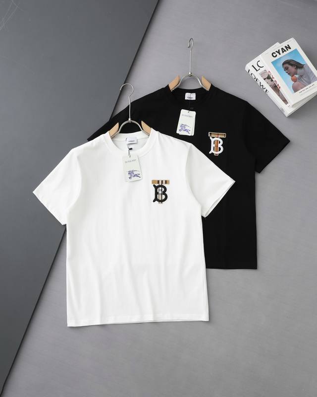 High-quality Burberry T-shirt with embroidered small logo! New for summer 2025,