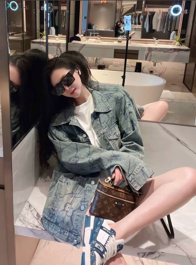 Model consultation picture number: Y191Lv Heavy washed classic full print embroi