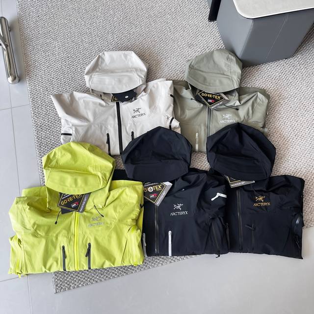 Arcteryx Alpha SV VI Hardshell Jacket. This all-new hardshell jacket, a GTX outd