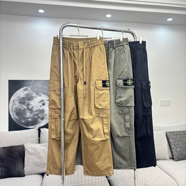 Stone Island outdoor American work jeans with multiple pockets, simple and gener