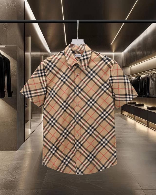 Burberry's hot-selling short-sleeved shirt collection, featuring a twill check s