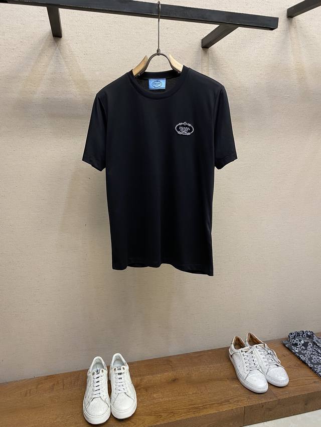 Prada, new short-sleeved Yyds. This custom-made pure cotton stretch cotton short