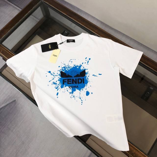Fendi's latest couple's short-sleeved T-shirt ~ Premium printed logo design ~ Th