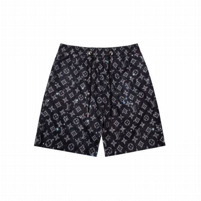 Lv Louis Vuitton, new summer style with inner mesh beach shorts, shorts! A 1-1 r