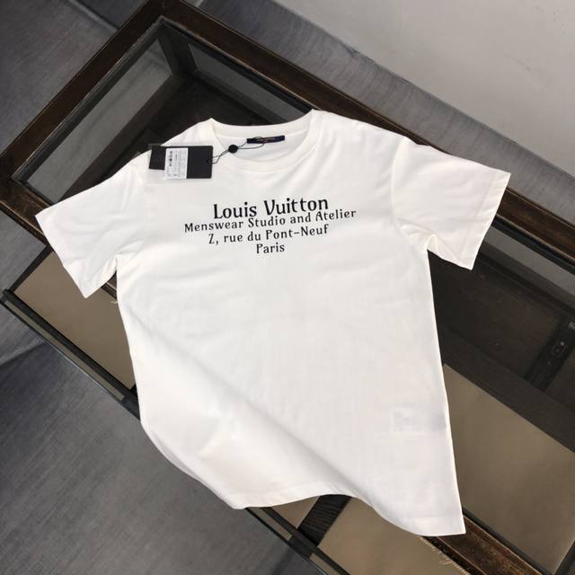 Louis Vuitton Lv Louis Vuitton's new summer round-neck short-sleeved T-shirt! Ma