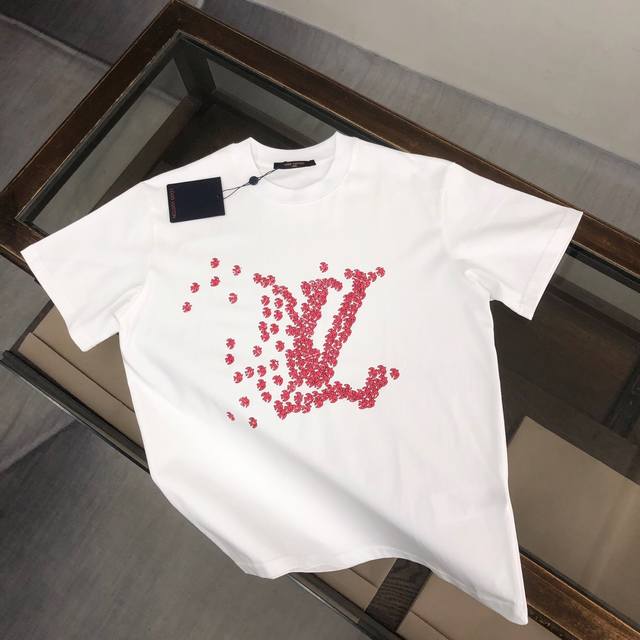 Lv new summer round neck short-sleeved T-shirt! High-end pure cotton fabric, the