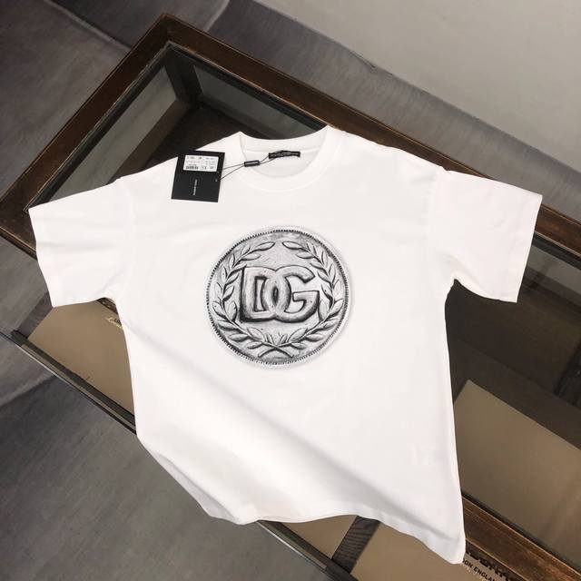 Dg New summer crew neck short-sleeved T-shirt! High-end cotton fabric with a per