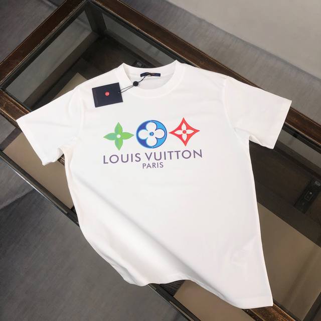 Lv's new summer round-neck short-sleeved T-shirt! Made from 270g heavyweight, hi