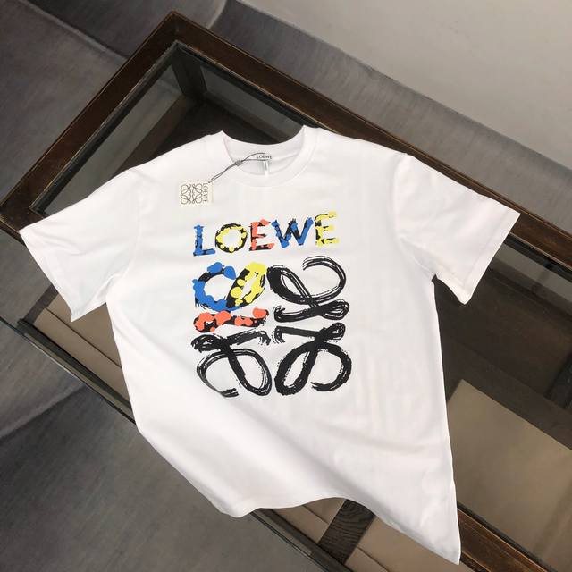Loewe's new summer crew neck short-sleeved T-shirt! Made from 270g heavyweight,