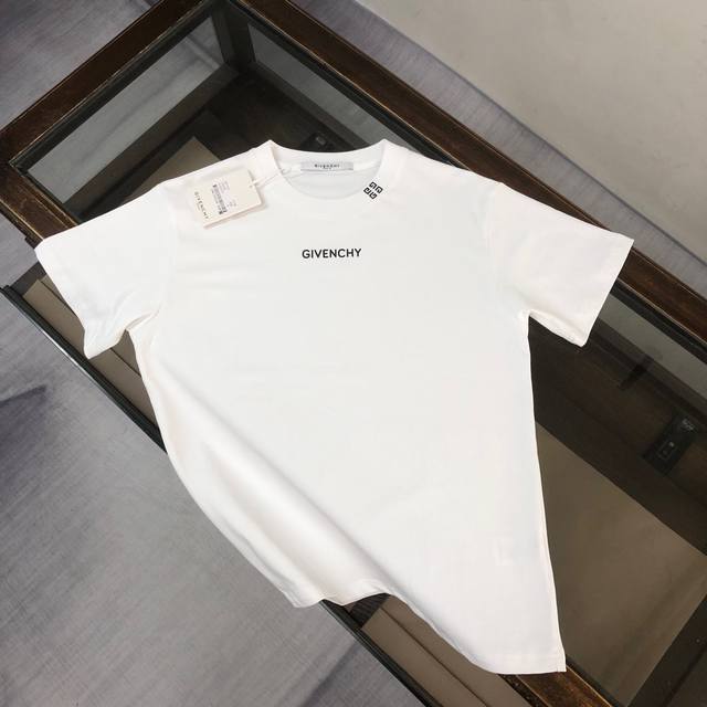 Givenchy 2025 new release, pure cotton T-shirt from the Givenchy collection! 260