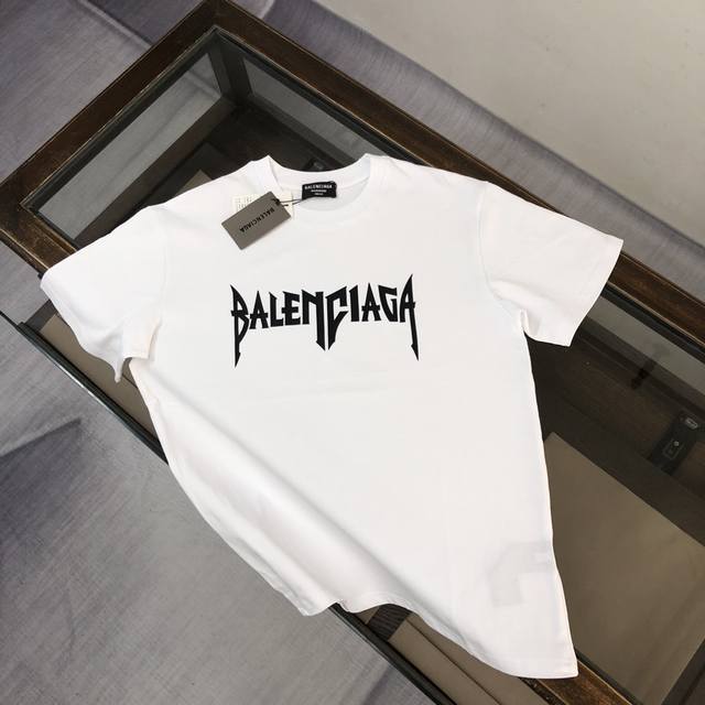 Balenciaga's latest couple's short-sleeved T-shirt ~ Premium silicone lettering