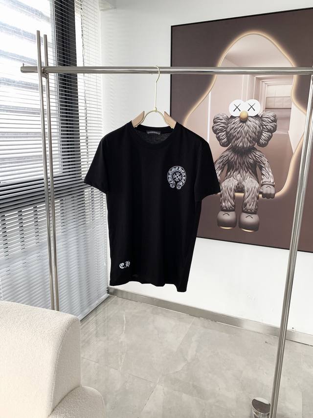 Chrome Hears ' latest 2025 trendy couple's style, a classic logo-printed crewnec