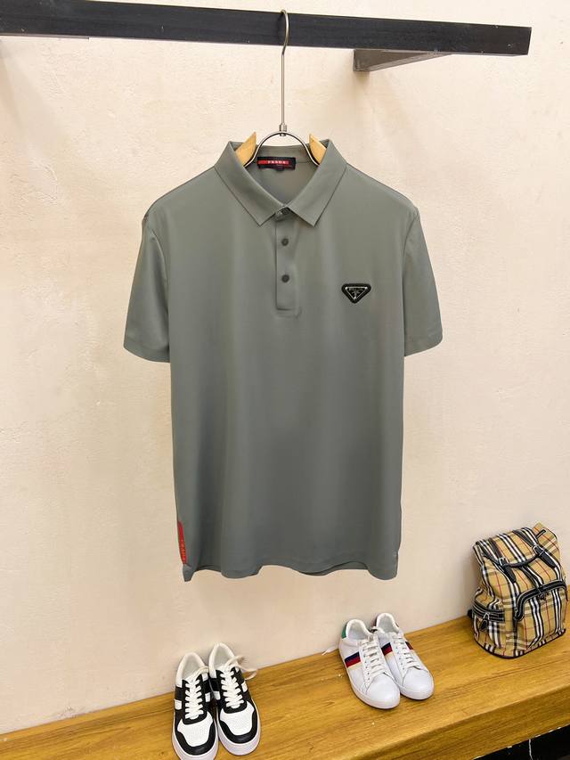 Prada 25Ss new spring/summer lapel Polo. Made from carefully selected Tencel cot