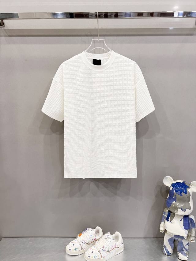 Givenchy custom jacquard round neck T-shirt with classic brand logo. All over ja