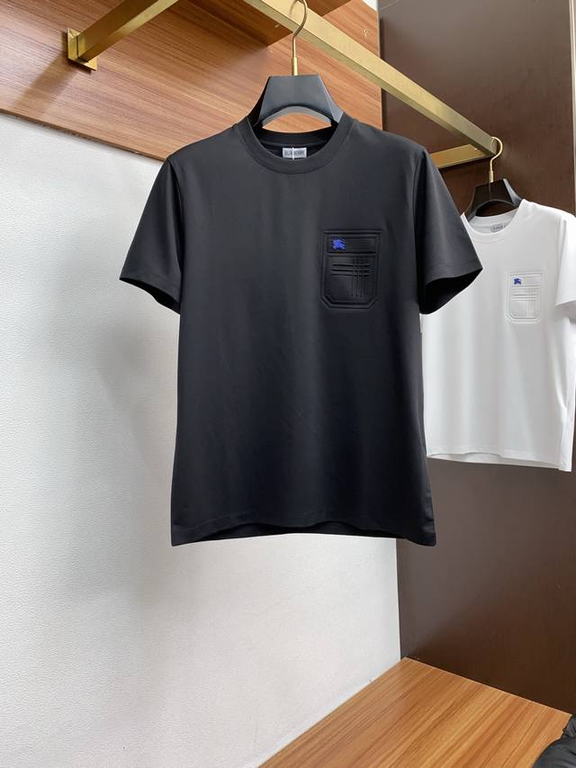 Burberry's 2025 Spring/Summer new collection debuts at the counter. This high-en