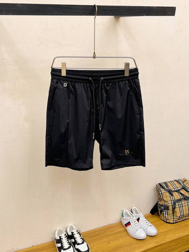 Burberry 2025 summer new style casual shorts, original from the counter. A class