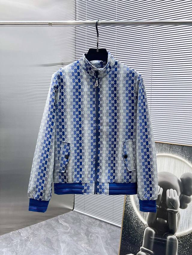 Gucci's new 2025 stand-up collar jacket, a high-end version! Custom-made fabrics
