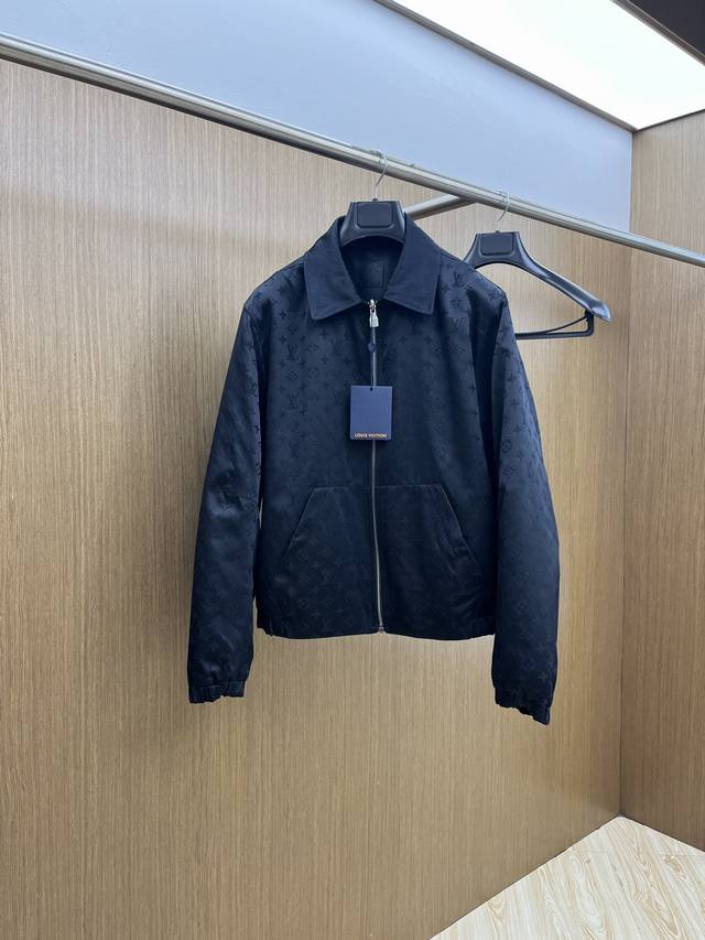 High-quality Louis Vuitton 2025 autumn and winter new double-sided jacket Lv. Th