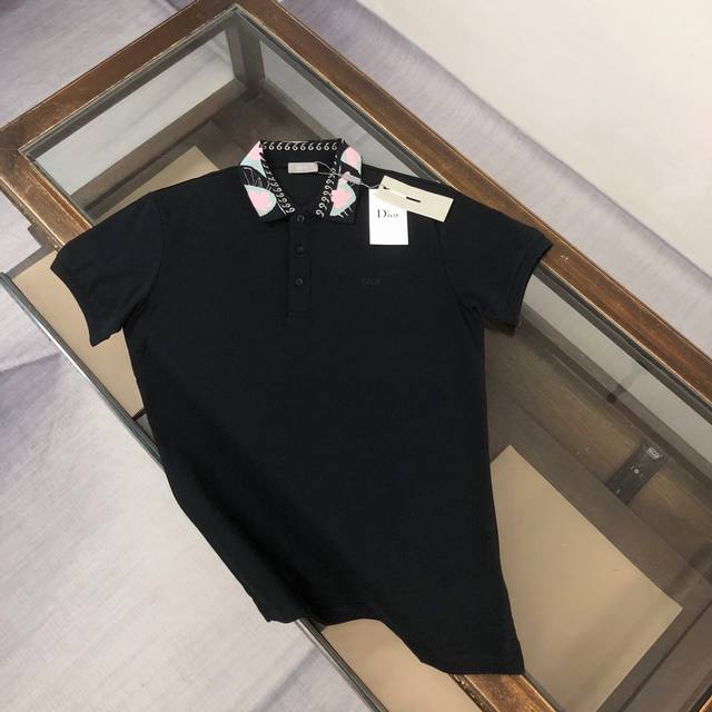 Cdior 's latest Spring/Summer 2025 Polo shirt. This highly coveted business casu