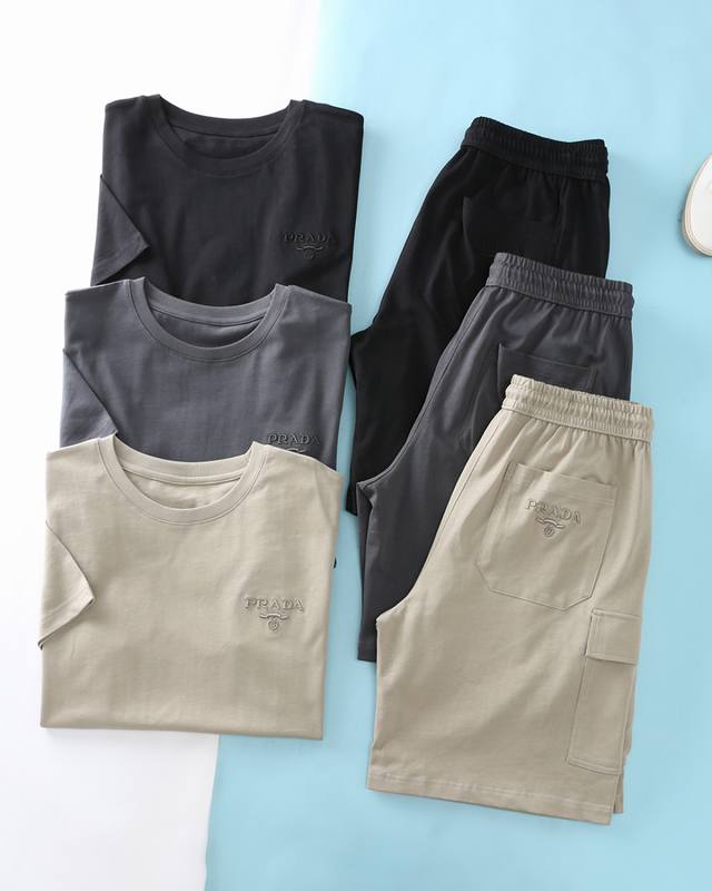 New arrivals from Pa*la's Spring/Summer collection: a classic men's solid-color