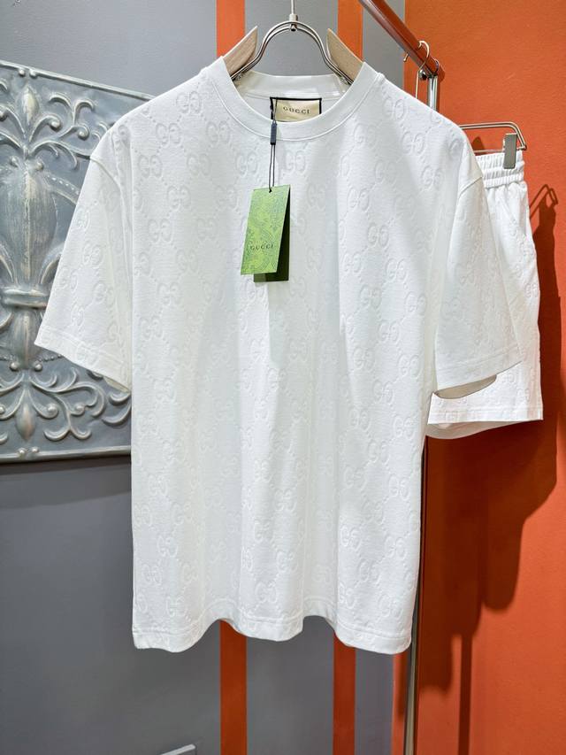Gucci 2025 new casual suit, exquisite details, full of luxury. Custom high-end f