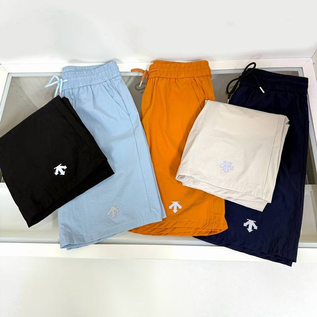 Descente 2550 new unisex casual shorts, distinguished by the fabrics on the mark
