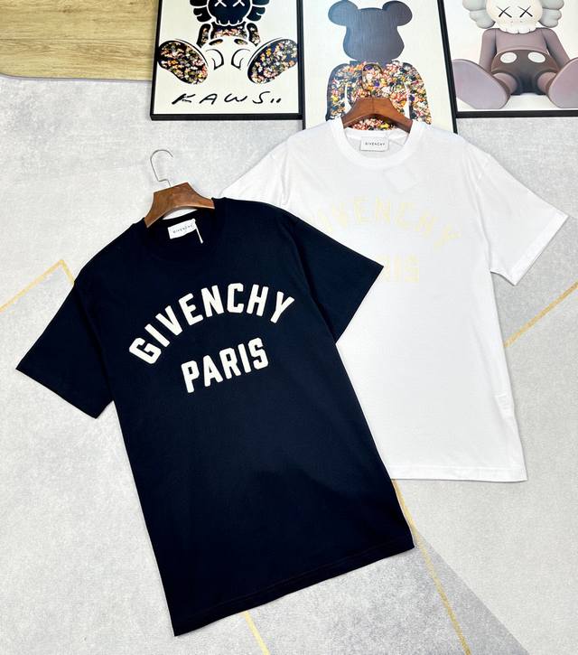 Givenchy 25 new short-sleeved T-shirt. Fabric: 280g combed compact cotton with a