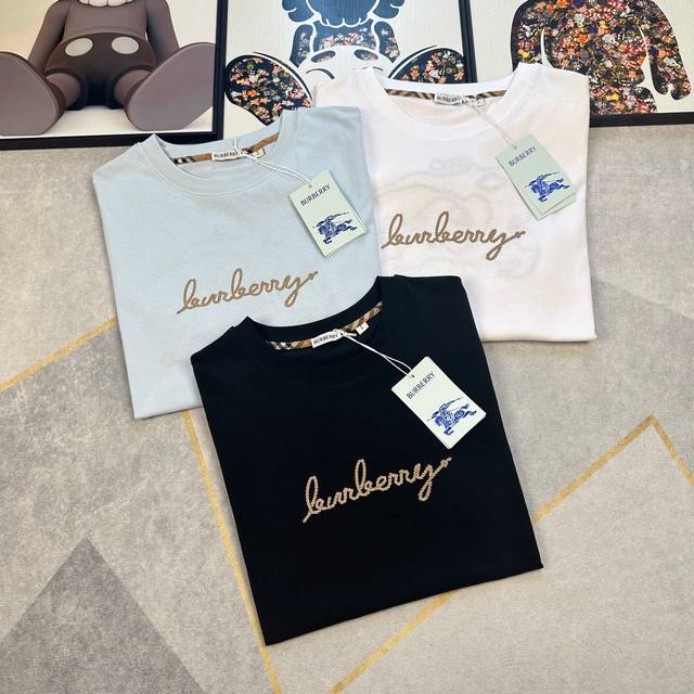 Burberry's 2025 Qixi Festival limited edition heart-shaped monogram cotton T-shi