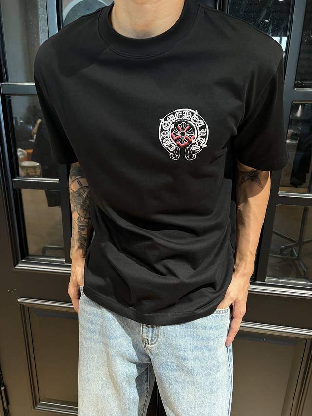 the charts. Color: black, white Size: S-2Xl