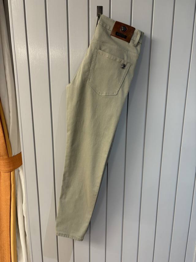 Versace super stylish jeans, customized original washed denim fabric, unique des
