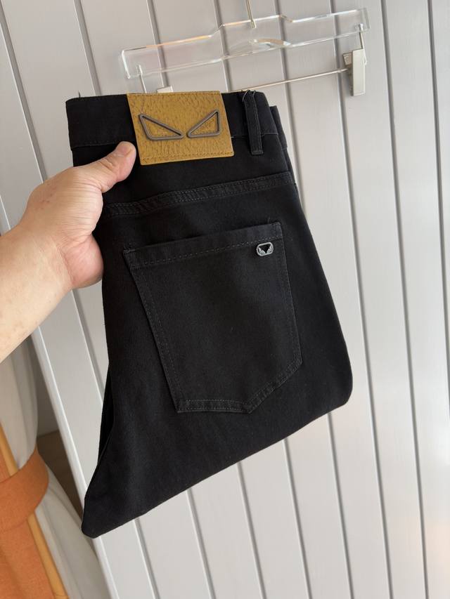 Fendi straight-leg jeans are super stylish. They are made of original washed den