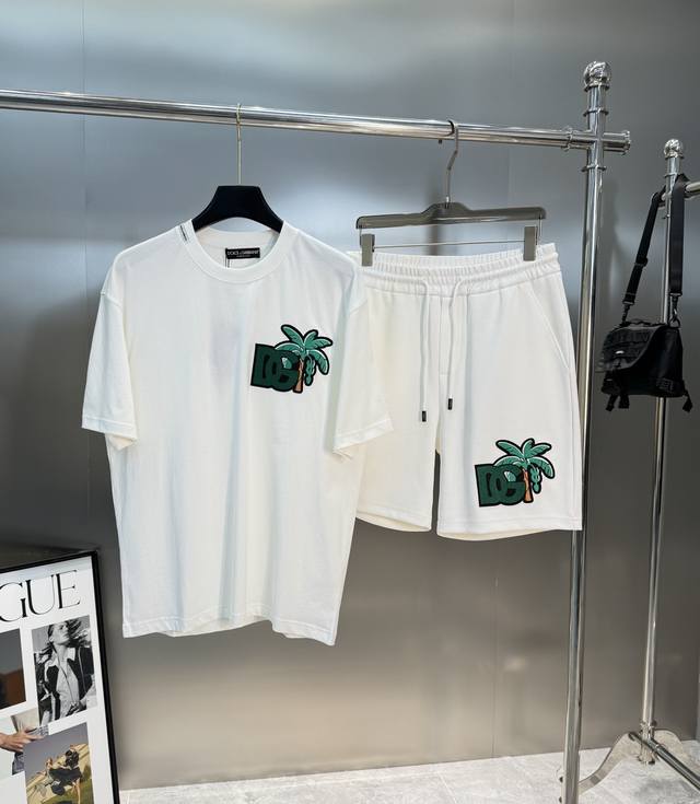 Clothing - . Pants - . D&G Dolce & Gabbana 25S new Tencel shorts are perfect wit