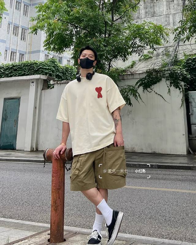 Clothes - . Pants - . Ami* trendy brand T-shirt. Unisex ~ can be paired with a s