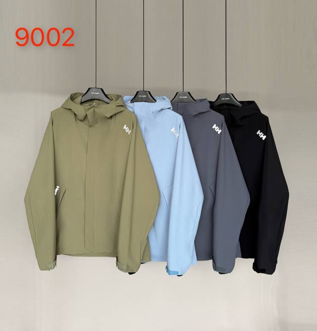 Hh Helly Hansen Softshell Jacket Process Description: Made of Gore-Tex 70D plain
