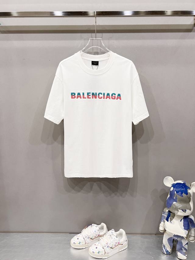 Balenciaga 320g round neck short-sleeved T-shirt with a distressed neckline and