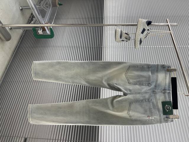 Mon 25Ss new summer jeans, super soft and comfortable fabric, small straight ver