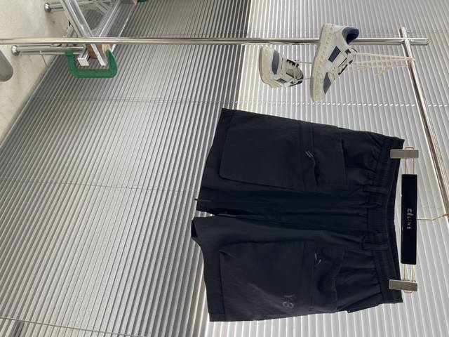 New Y3 work shorts from Y-3 Yamamoto, a high-end version! Custom Tencel woven fa