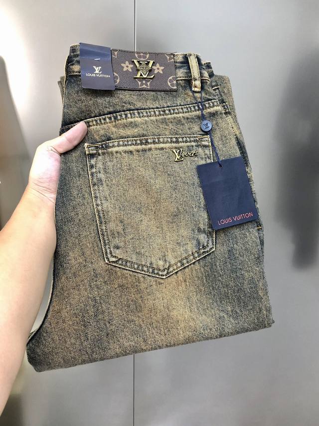 Lv Louis Vuitton 2025 Spring/Summer new men's loose straight jeans, official web