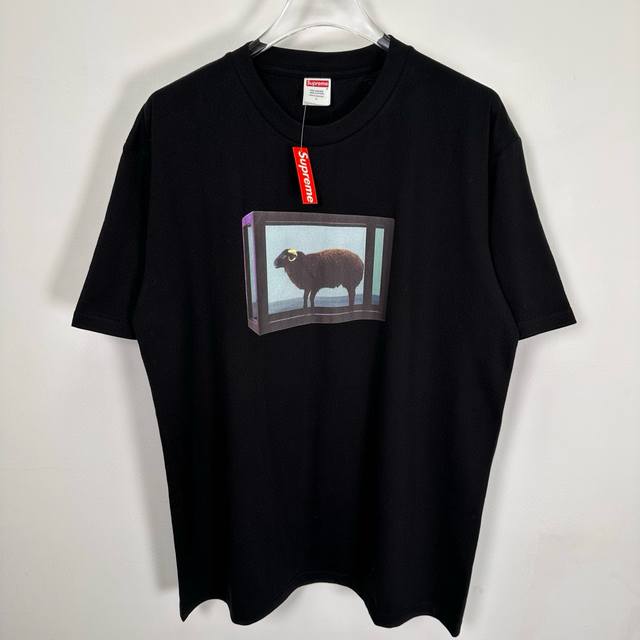 Premium Supreme 25Ss Damien Hirst Black Sheep Tee. Artist collaboration with Bla