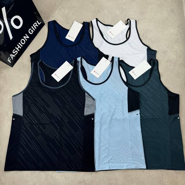 Lululemon quick-drying stretch seamless running vest. Fabric: Four-way stretch,