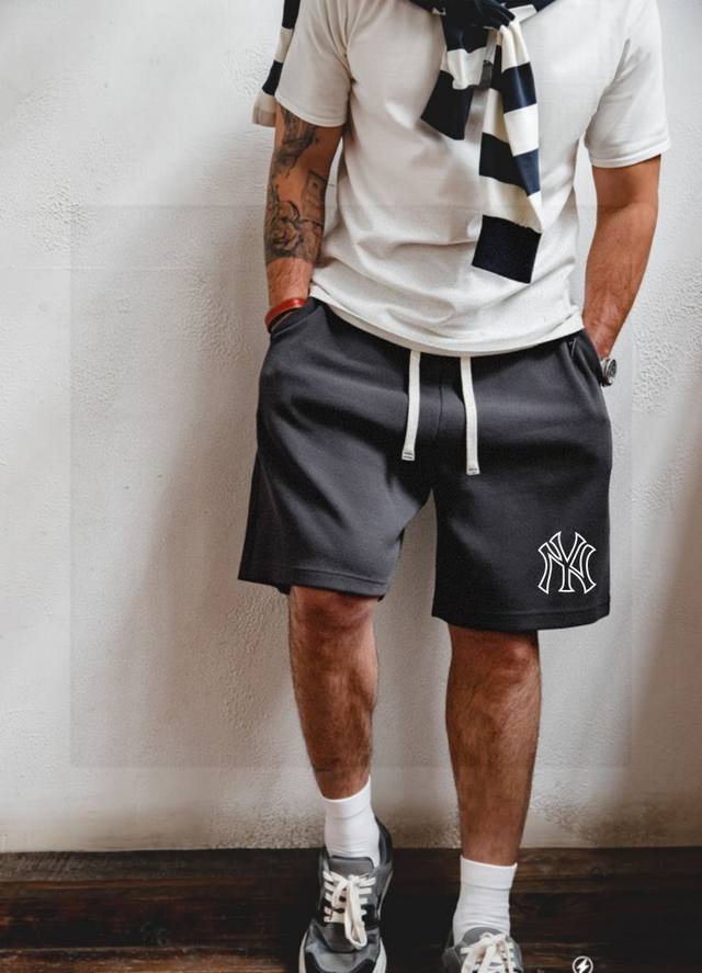 Mlb Ny Yankees Counter Synchronized Hollow Print Terry Couple Shorts Don