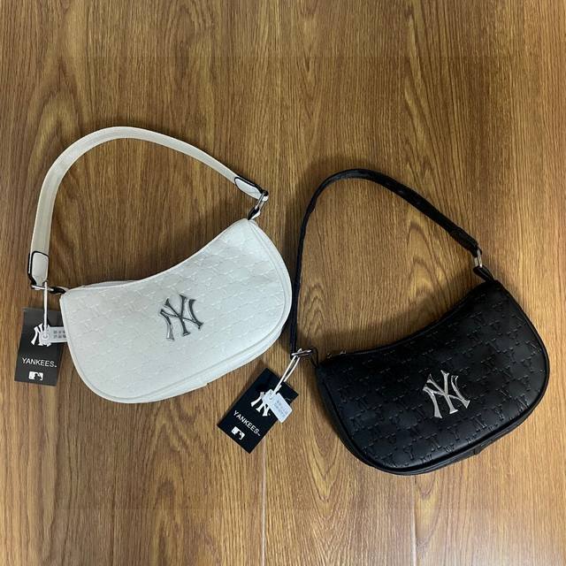 Korea Mlb Ny New York Yankees Retro Old Flower Full Print Letter Pu Underarm Dum